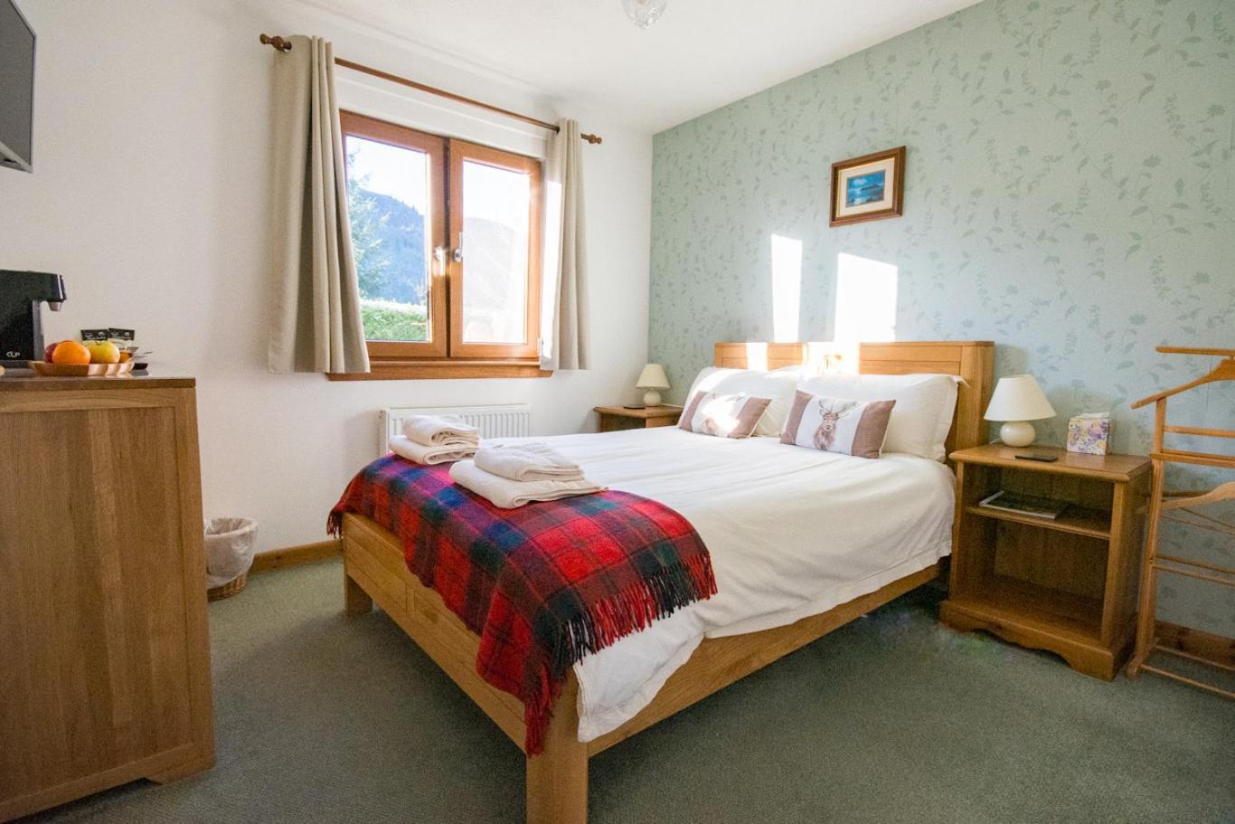 Craik Na Dav B&B Инвърмористън Екстериор снимка