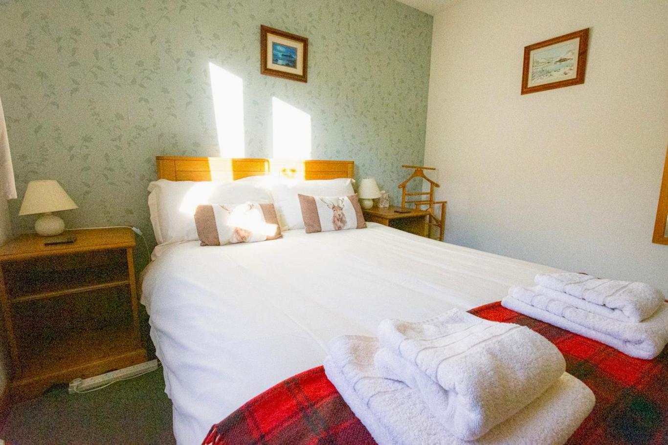 Craik Na Dav B&B Инвърмористън Екстериор снимка